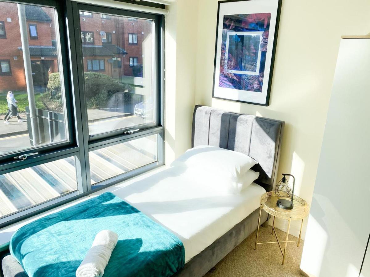 Tudors Esuites House City Centre Netflix Birmingham Luaran gambar