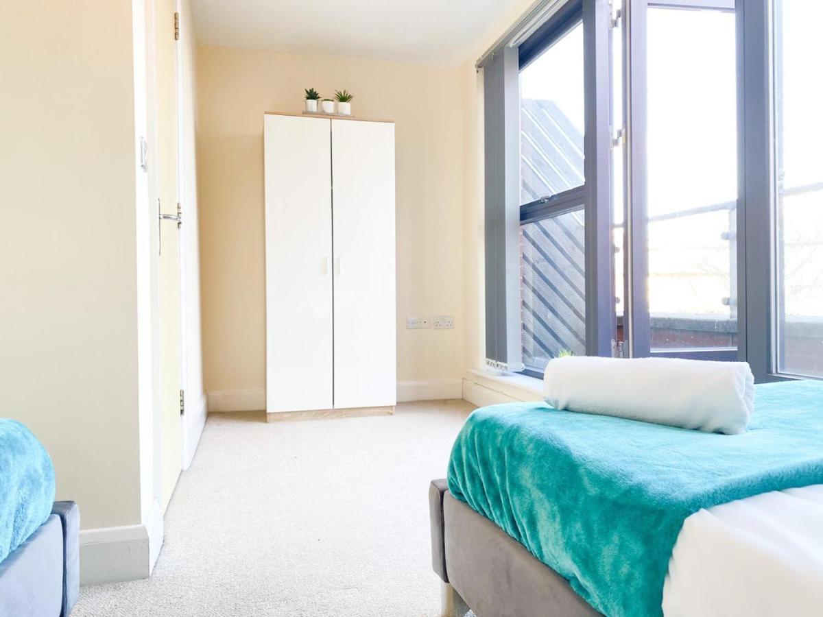 Tudors Esuites House City Centre Netflix Birmingham Luaran gambar